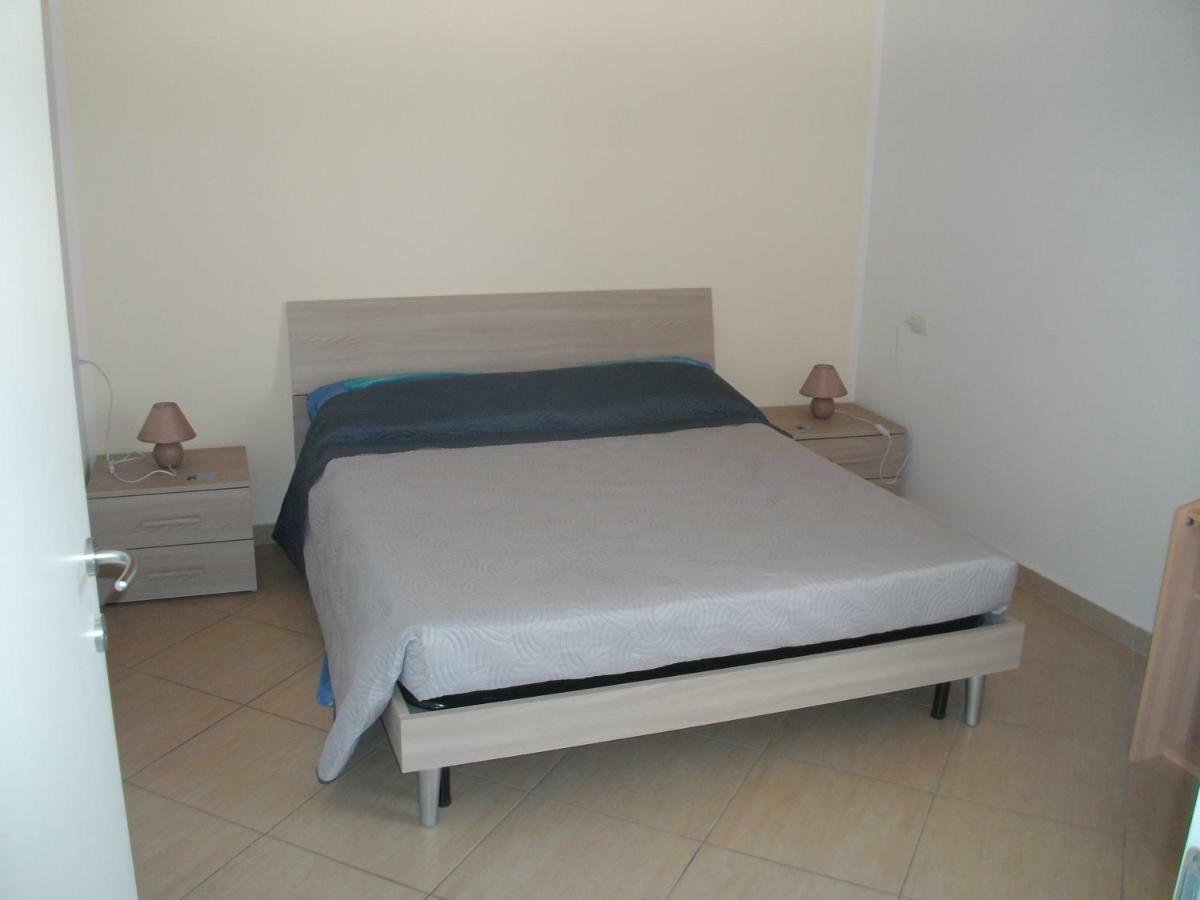 Giulietta E Romeo Bed & Breakfast Peschiera del Garda Eksteriør bilde