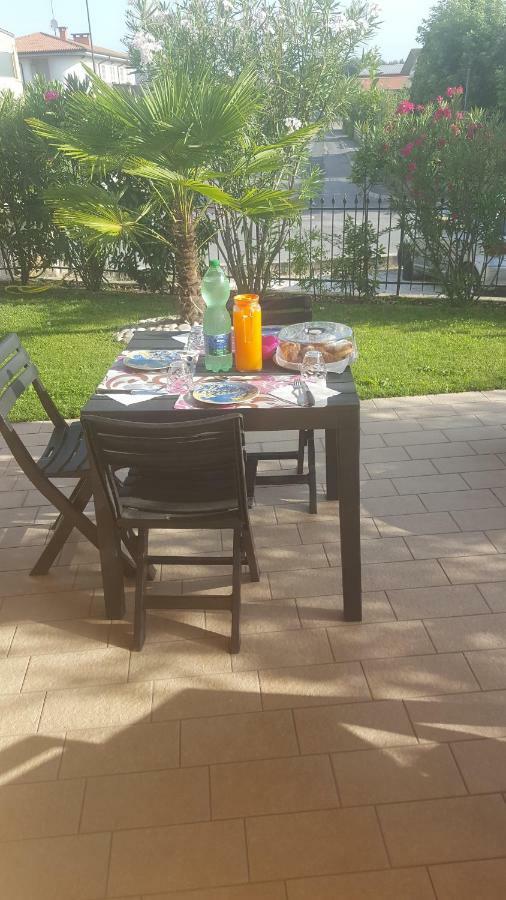 Giulietta E Romeo Bed & Breakfast Peschiera del Garda Eksteriør bilde
